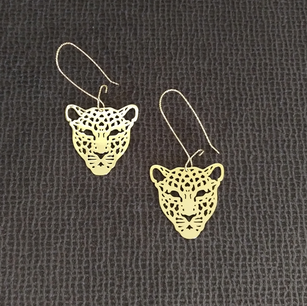 bella jack Laser Cut Leopard🐆 Head Earrings